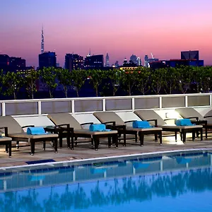 Hotel Crowne Plaza Deira By Ihg, Dubaj