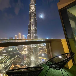 Apartment First Class 3br With Full Burj Khalifa And Fountain View, Dubai