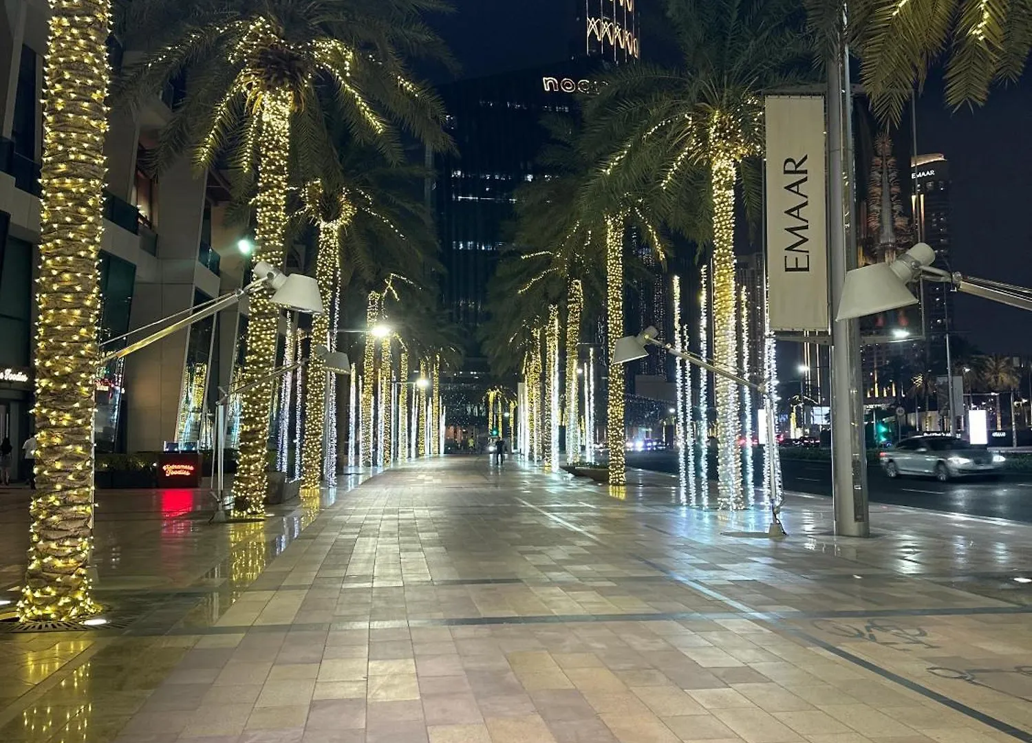 Dubai Mall Direct Connection Apartment - Burj Vista United Arab Emirates