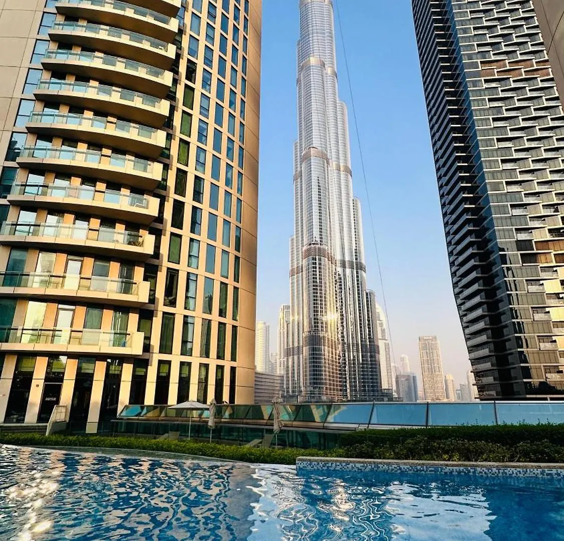 Dubai Mall Direct Connection Apartment - Burj Vista 0*,