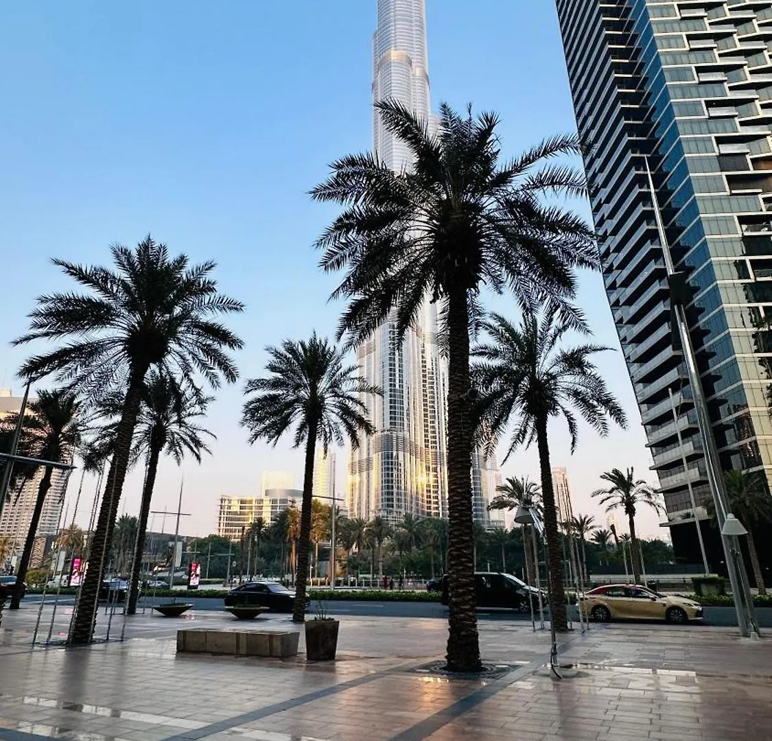 Dubai Mall Direct Connection Apartment - Burj Vista