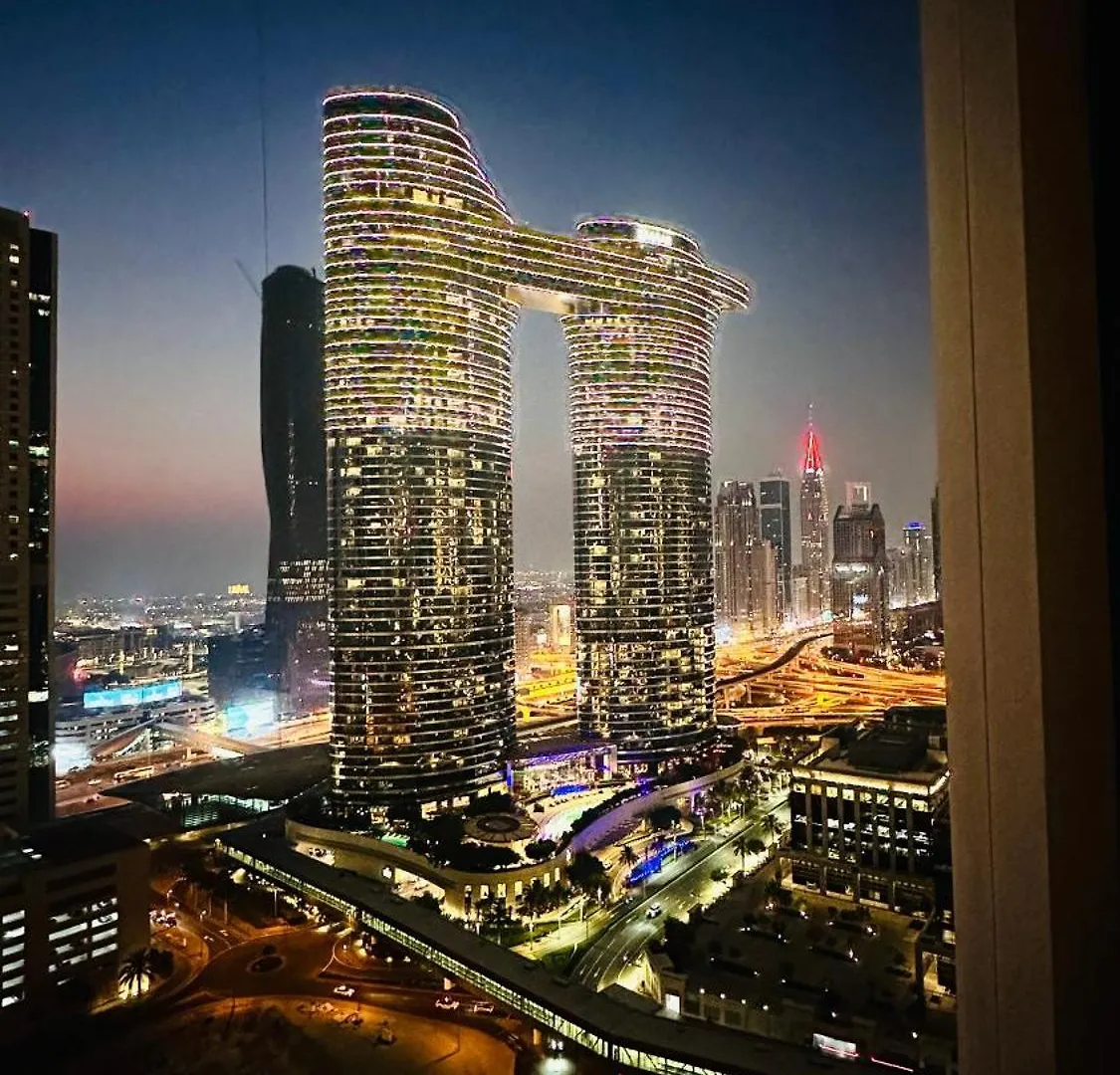 Dubai Mall Direct Connection Apartment - Burj Vista